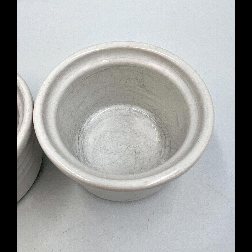 Vintage 2005 LE CREUSET‎ Stoneware Ramekins 4 oz  (150ml) White Set Of 2 - Picture 7 of 7